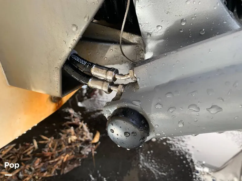 Slide: The Image of Regal 1900 LSR 2000 - 8336113