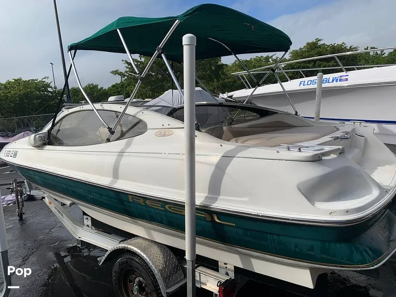 Slide: The Image of Regal 1900 LSR 2000 - 8336179