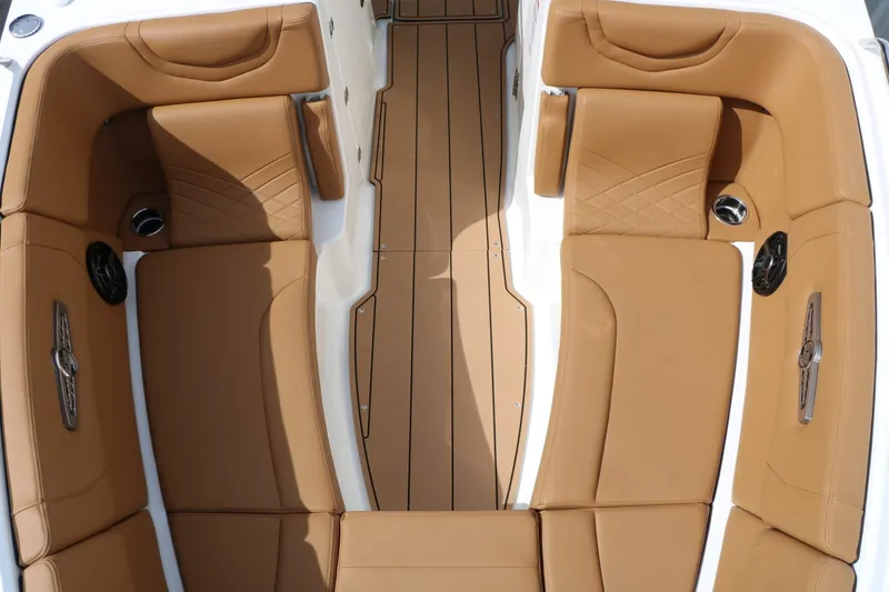 Slide: The Image of Chaparral 28 Surf 2026 - 30