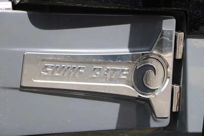 Slide: The Image of Chaparral 28 Surf 2026 - 9