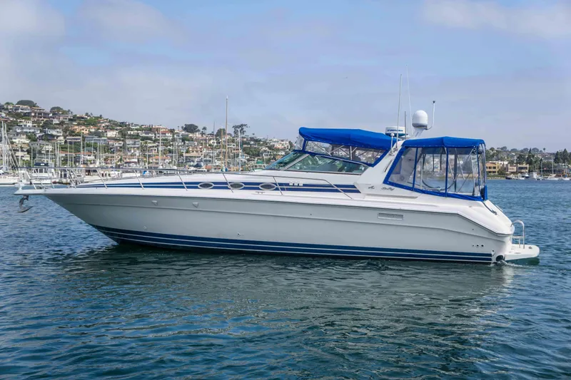 Slide: The Image of Sea Ray 450 Sundancer 1995 - 2