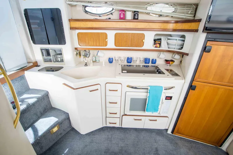 Slide: The Image of Sea Ray 450 Sundancer 1995 - 21