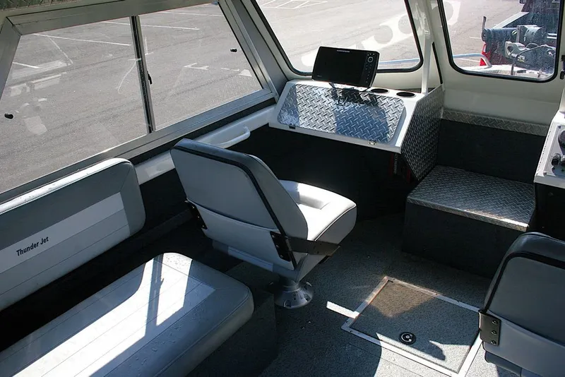 Slide: The Image of Thunder Jet 185 Luxor 2021 - 6