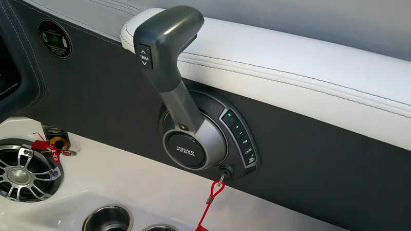 Slide: The Image of Regal LS4 2022 - 5