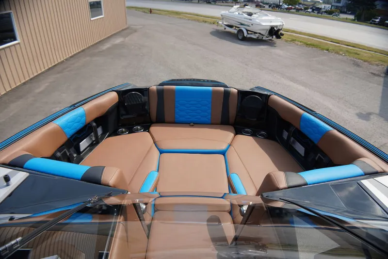 Slide: The Image of Malibu 24 MXZ 2026 - 15