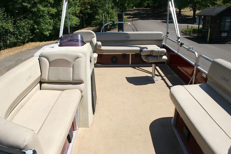 Slide: The Image of Lowe Boats Ultra 180 Cruise 2016 - 4