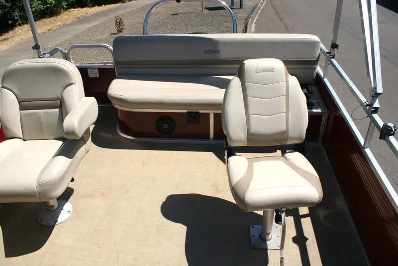 Slide: The Image of Lowe Boats Ultra 180 Cruise 2016 - 8