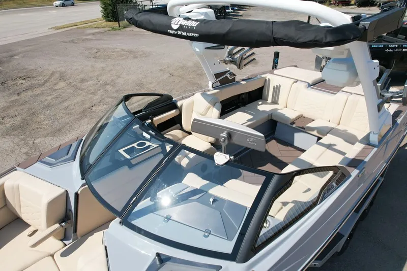 Slide: The Image of Malibu 23 LSV 2027 - 15