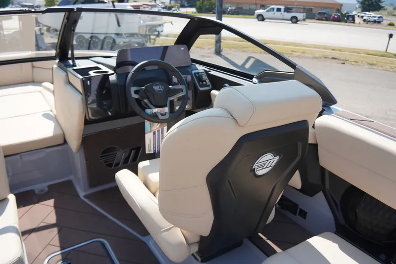 Slide: The Image of Malibu 23 LSV 2027 - 20