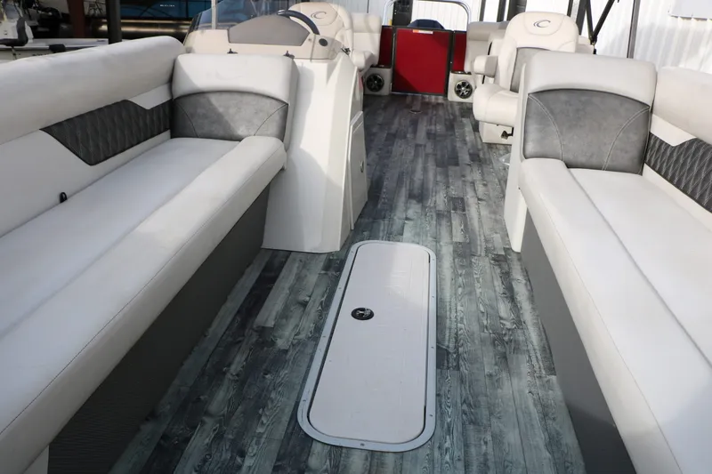 Slide: The Image of Crest Pontoons Crest II 240SL 2019 - 21