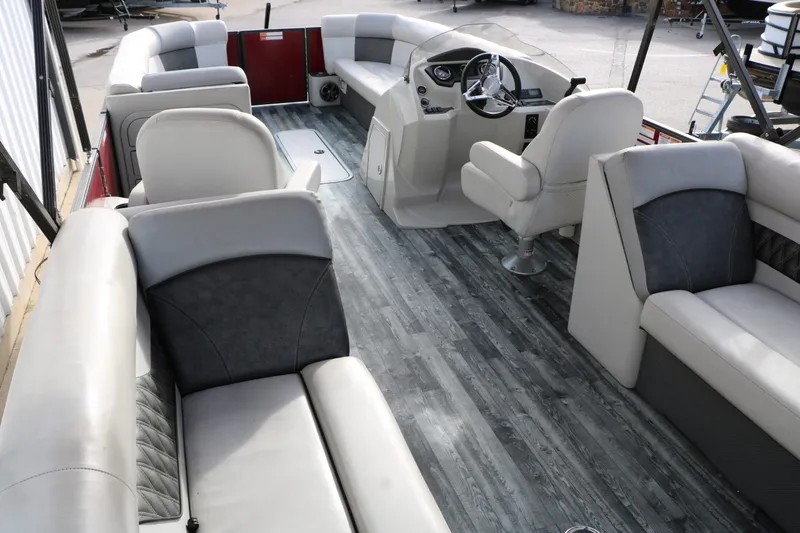 Slide: The Image of Crest Pontoons Crest II 240SL 2019 - 25