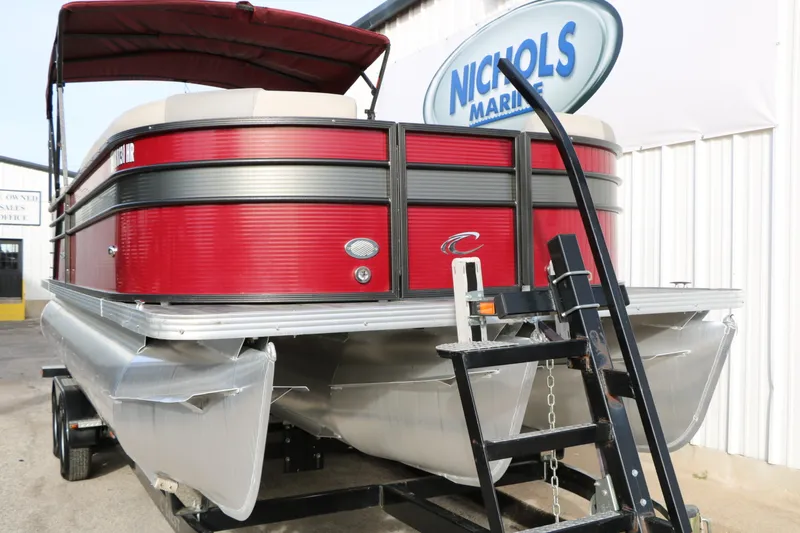 Slide: The Image of Crest Pontoons Crest II 240SL 2019 - 4