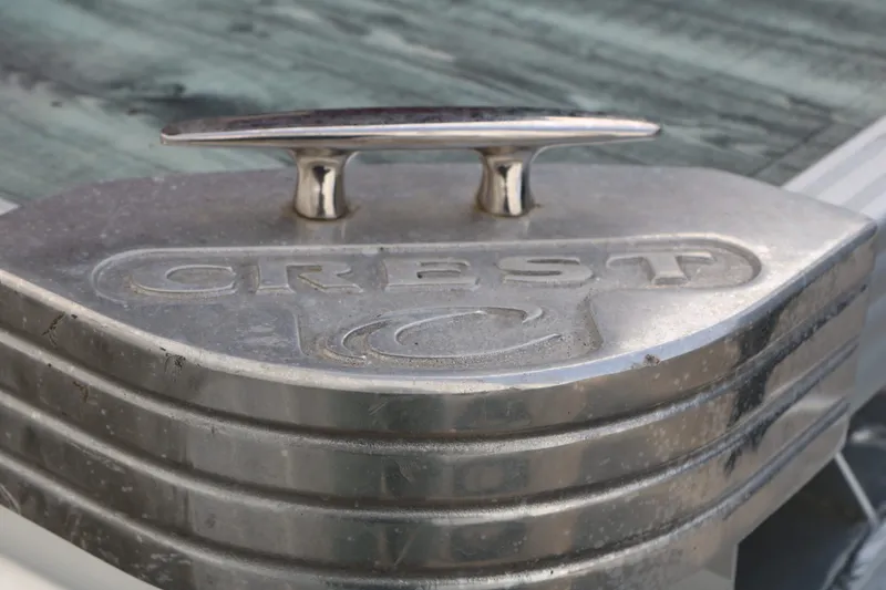 Slide: The Image of Crest Pontoons Crest II 240SL 2019 - 42