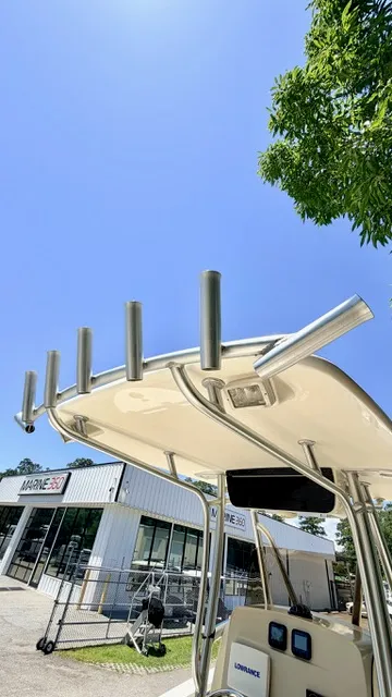 Slide: The Image of Pioneer 222 Sportfish 2011 - 10