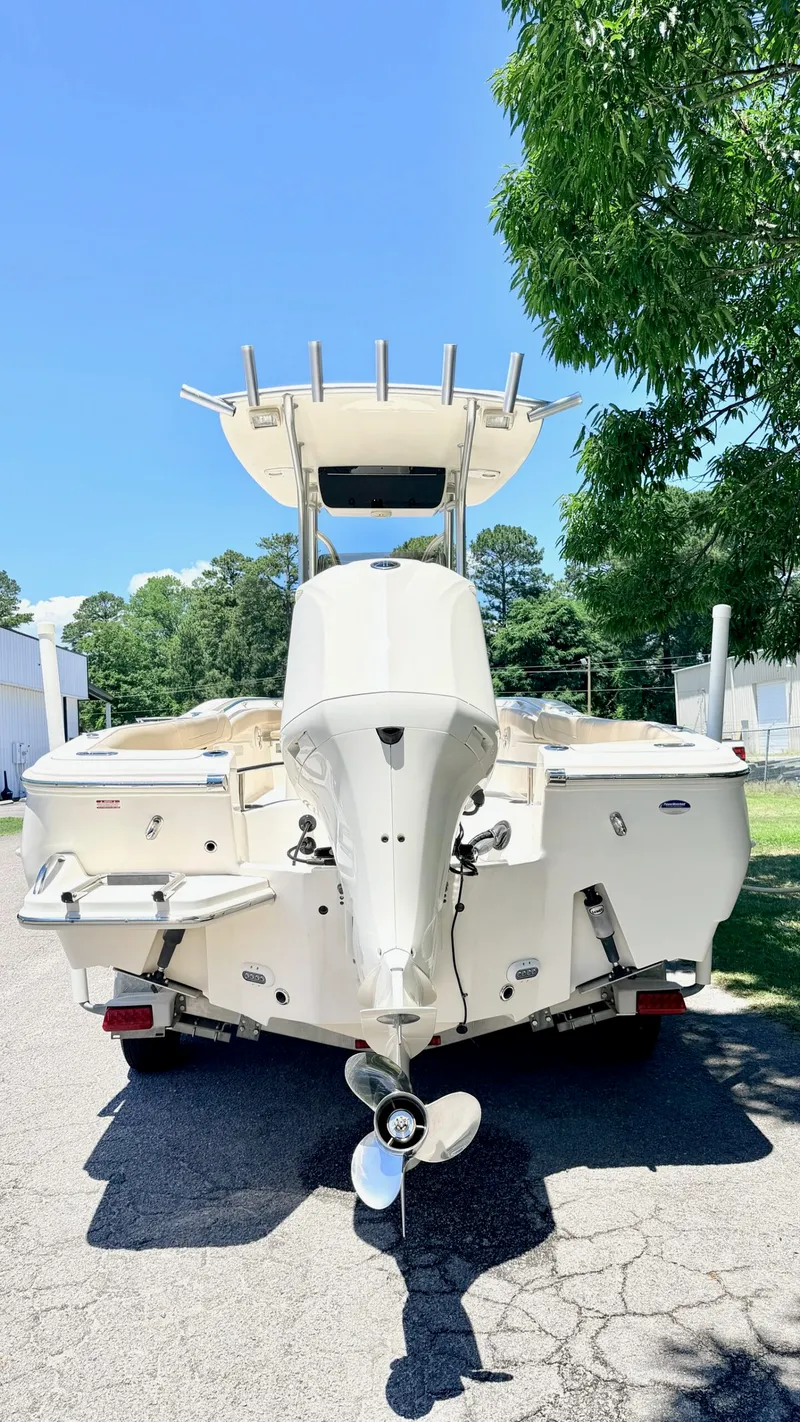 Slide: The Image of Pioneer 222 Sportfish 2011 - 4