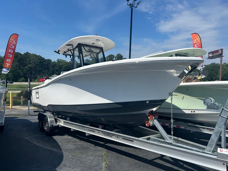 Slide: The Image of Sea Hunt Gamefish 27 FS 2026 - 1
