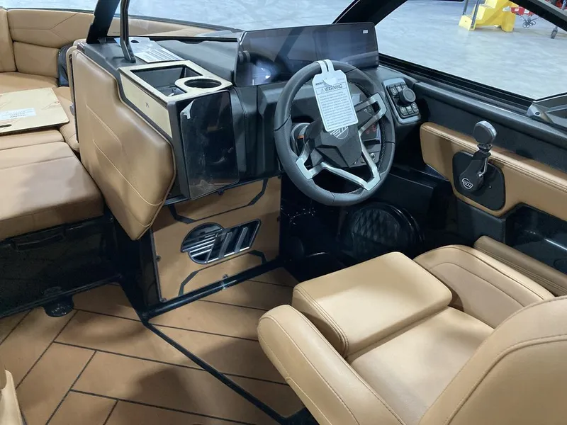 Slide: The Image of Malibu 23 LSV 2027 - 9