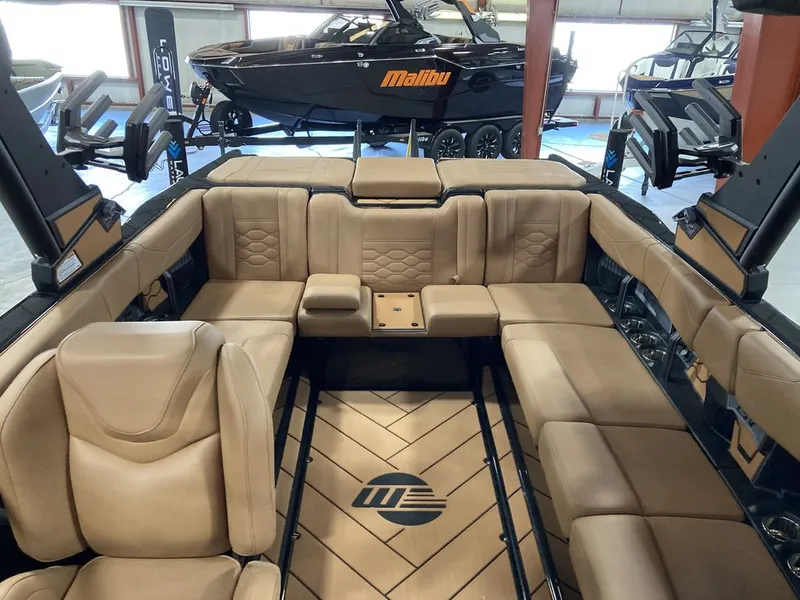 Slide: The Image of Malibu 23 LSV 2027 - 6