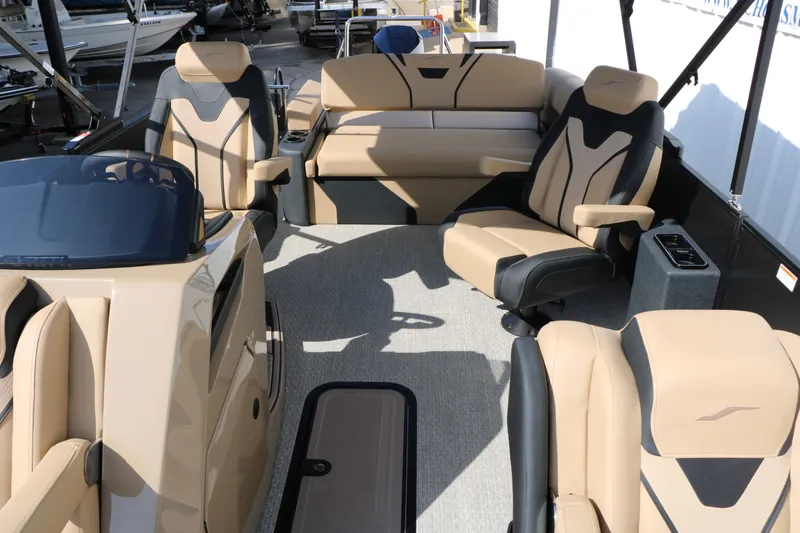 Slide: The Image of EVOTTI 723 CS Tri-Toon 2026 - 37