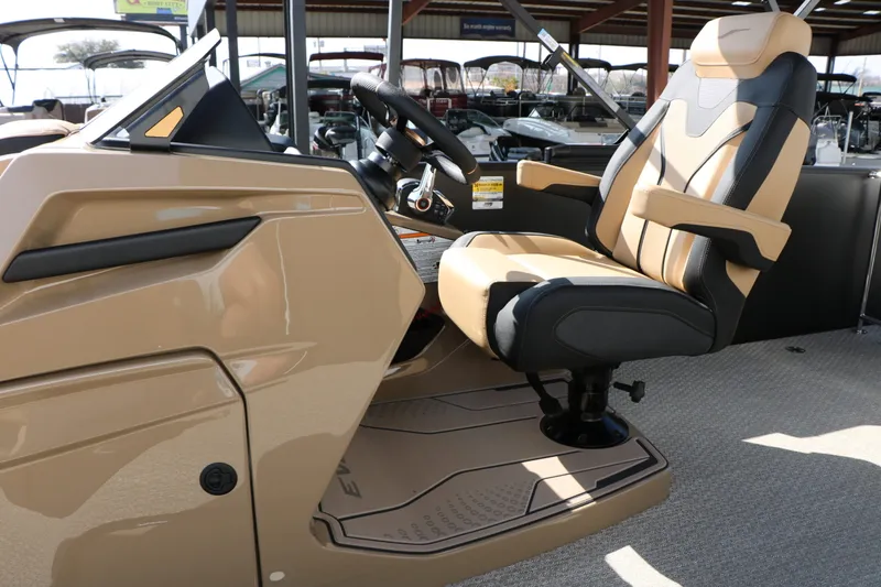 Slide: The Image of EVOTTI 723 CS Tri-Toon 2026 - 39