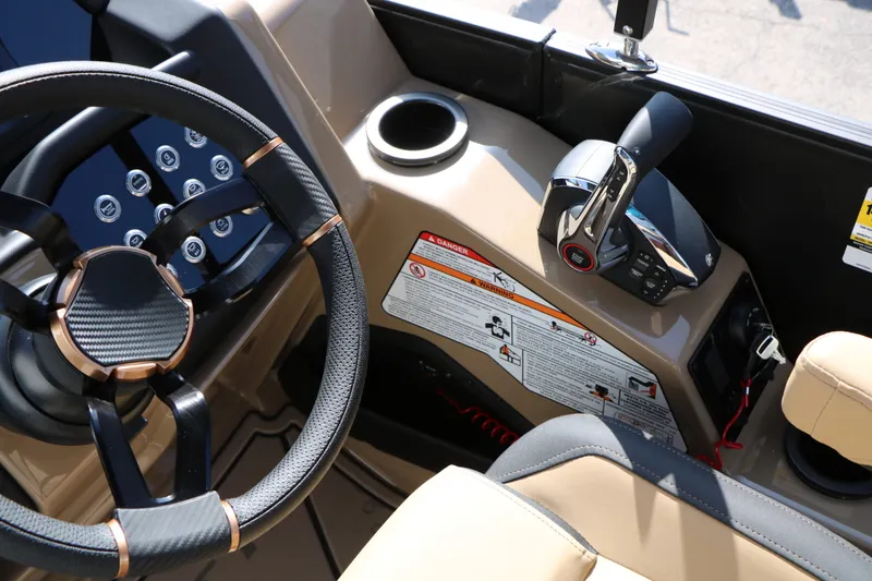 Slide: The Image of EVOTTI 723 CS Tri-Toon 2026 - 42