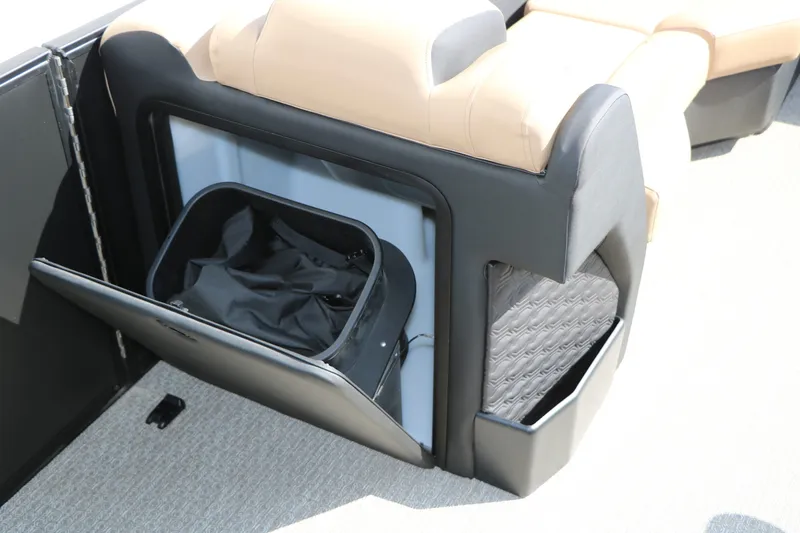 Slide: The Image of EVOTTI 723 CS Tri-Toon 2026 - 45