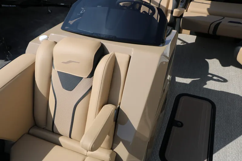 Slide: The Image of EVOTTI 723 CS Tri-Toon 2026 - 50