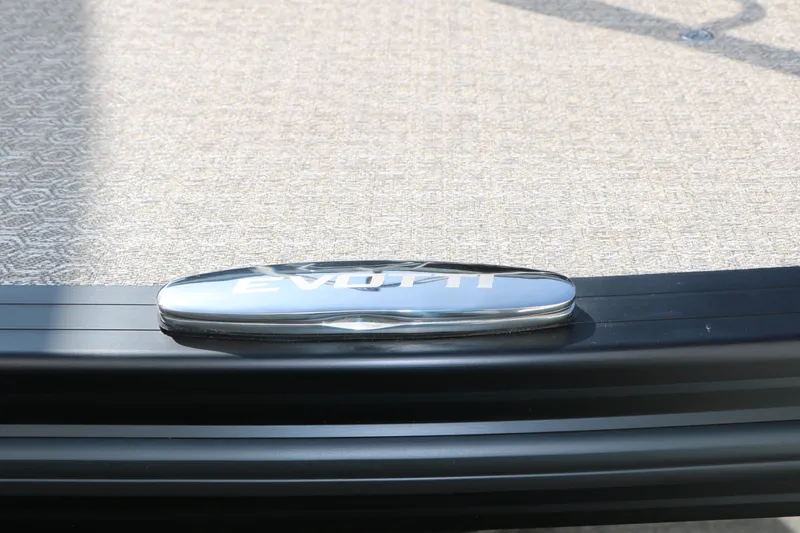 Slide: The Image of EVOTTI 723 CS Tri-Toon 2026 - 9