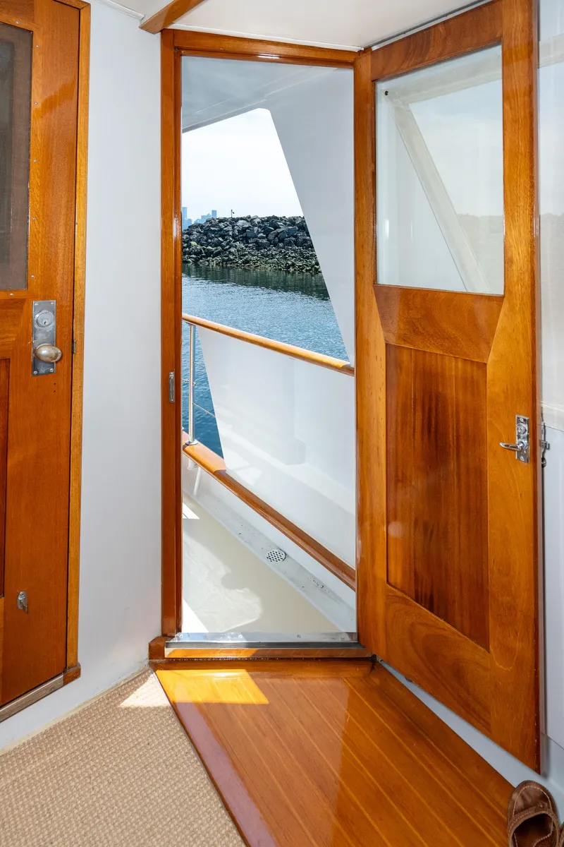 Slide: The Image of Burger 64 Pilothouse Motoryacht 1971 - 27