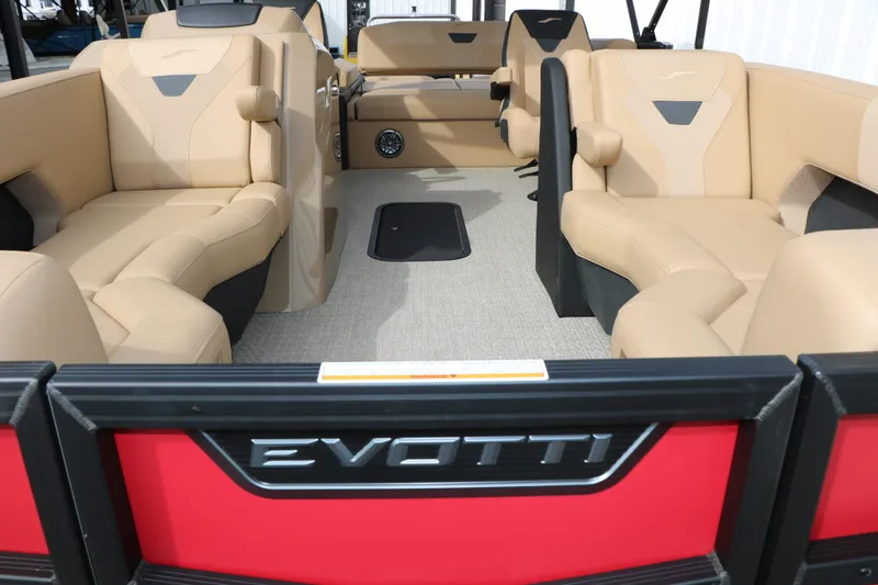 Slide: The Image of EVOTTI 521 CS Tri-Toon 2026 - 23