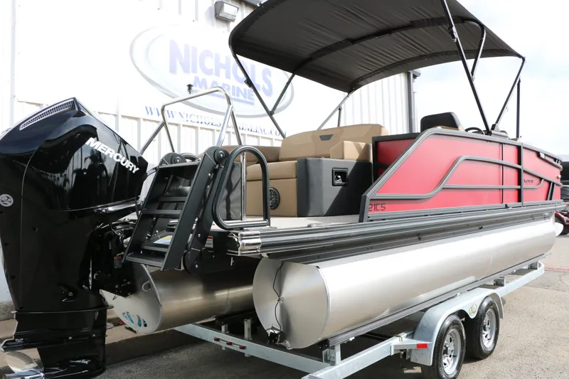 Slide: The Image of EVOTTI 521 CS Tri-Toon 2026 - 6