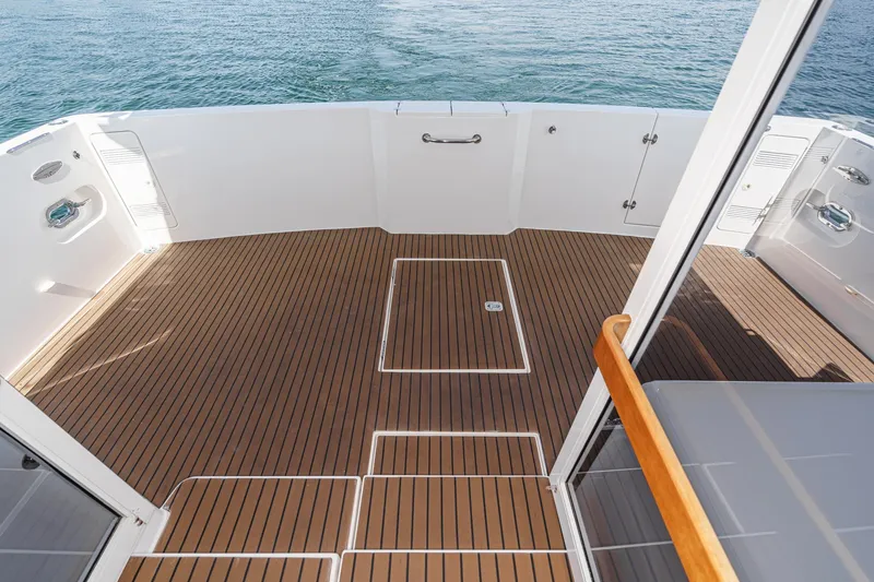 Slide: The Image of West Bay Pilothouse 2001 - 19