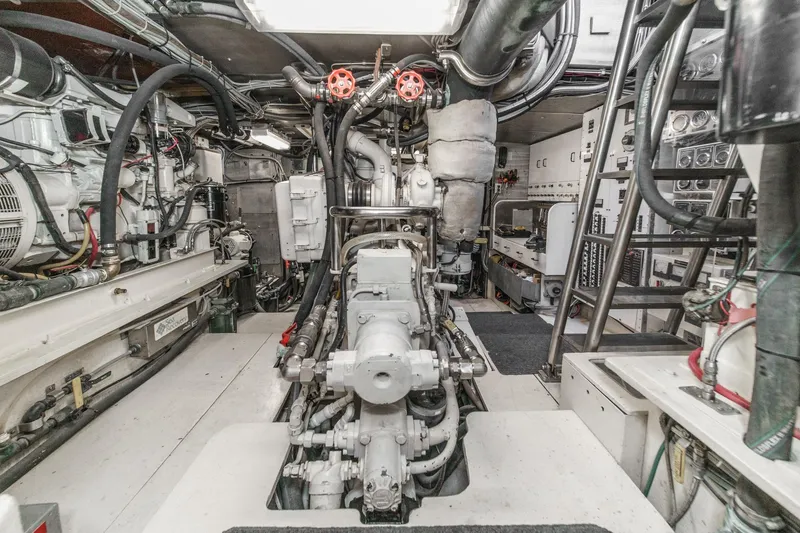 Slide: The Image of Seaton Long Range Cruiser 1990 - 33