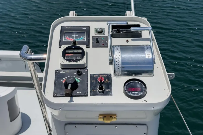 Slide: The Image of Seaton Long Range Cruiser 1990 - 8