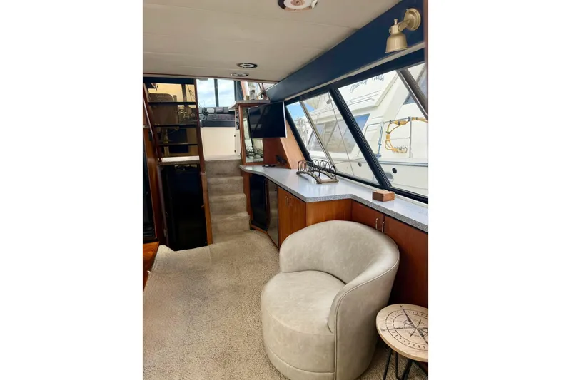 Slide: The Image of Bayliner 4588 Pilothouse 1993 - 5