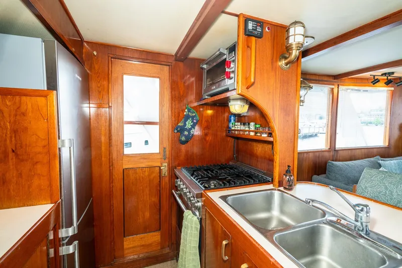 Slide: The Image of Philbrook's Trawler 1971 - 15