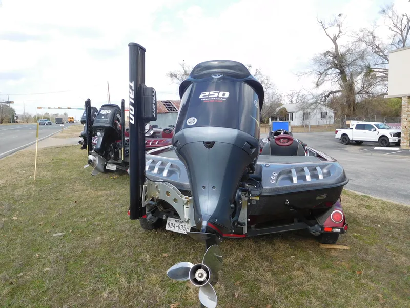 Slide: The Image of Ranger Z-521c DC 2015 - 3