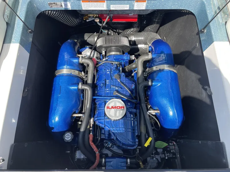 Slide: The Image of MasterCraft XT24 2022 - 58