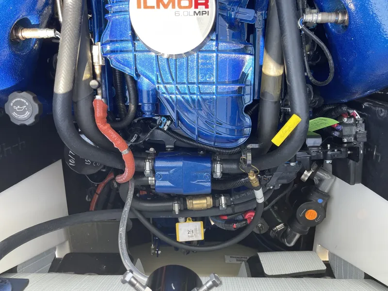 Slide: The Image of MasterCraft XT24 2022 - 59