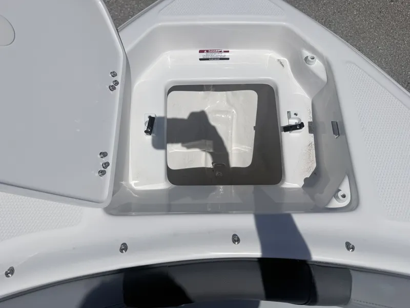 Slide: The Image of Chaparral 23 SSi 2026 - 29