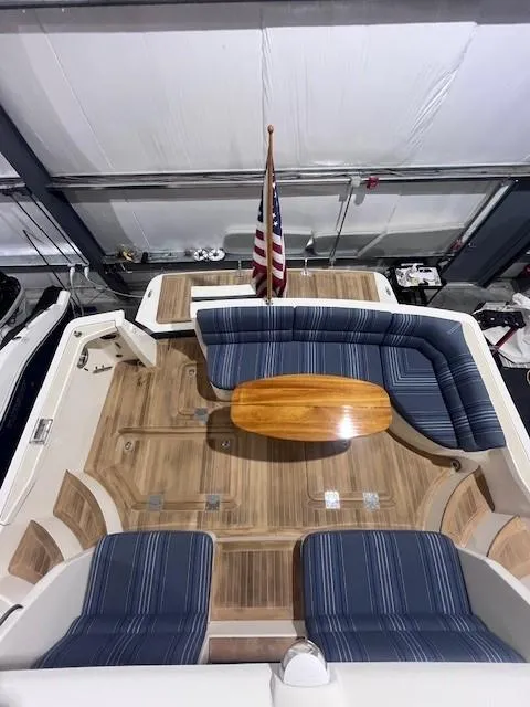 Slide: The Image of Sabre 40 Sedan 2011 - 9