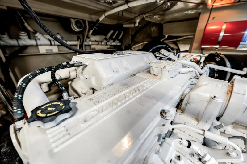 Slide: The Image of Sea Ray 510 FLYBRIDGE 2017 - 47