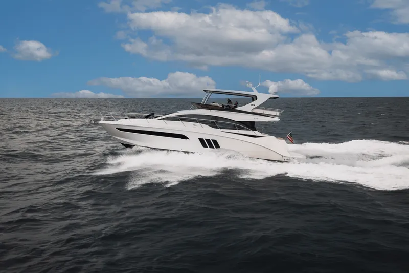 Slide: The Image of Sea Ray 510 FLYBRIDGE 2017 - 8