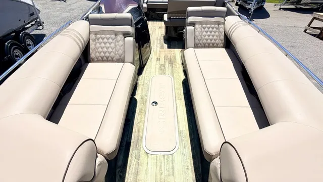 Slide: The Image of Crest Savannah 250 2020 - 20