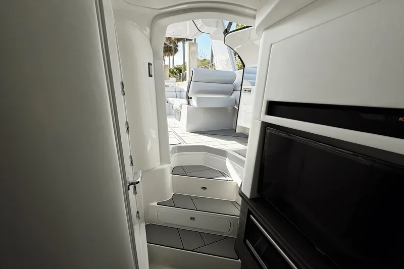 Slide: The Image of Aviara AV36 Outboard 2024 - 25