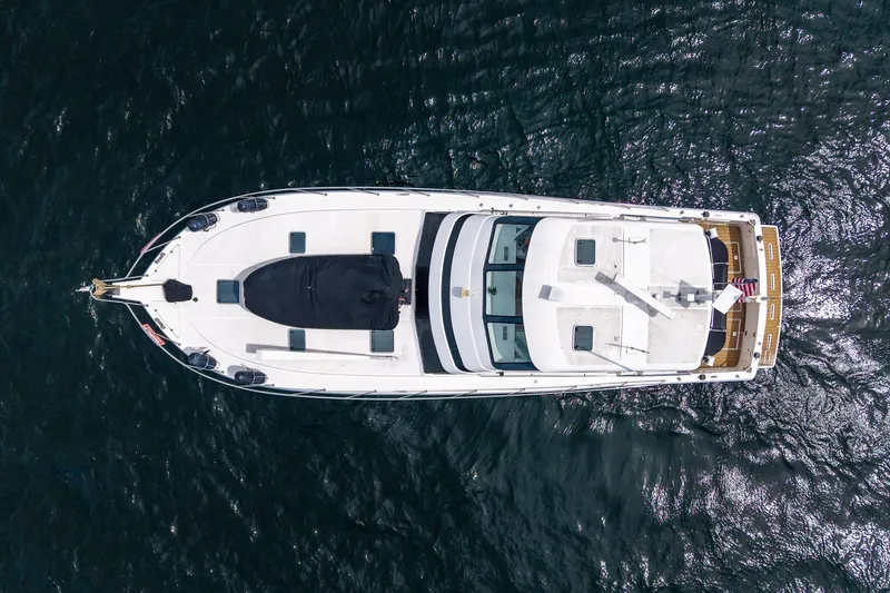 Slide: The Image of Riviera 48 Convertible 1999 - 9