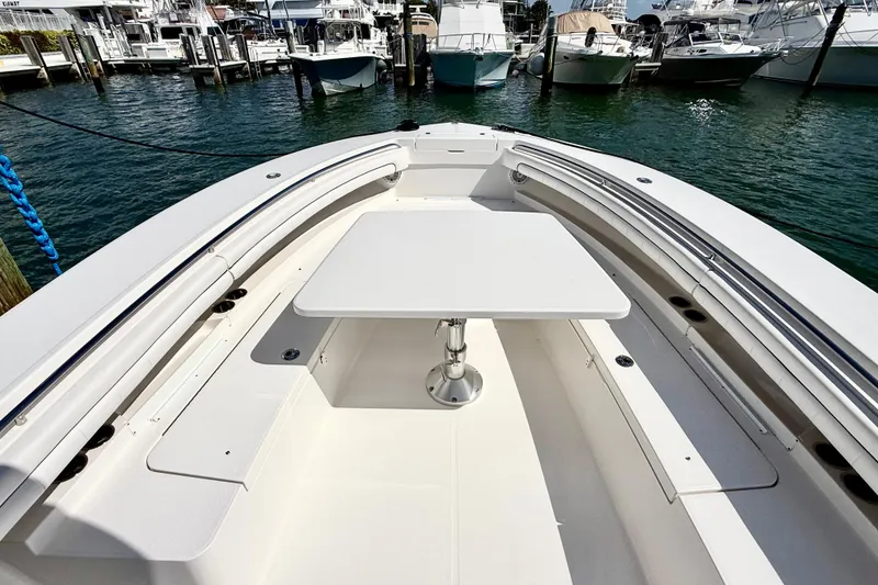Slide: The Image of Regulator Marine 34SS 2016 - 23