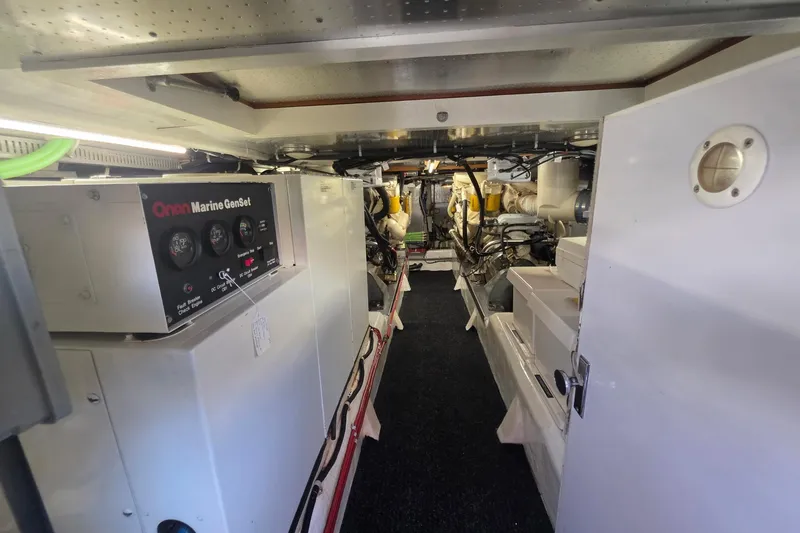Slide: The Image of Fleming 55 Pilothouse 1996 - 29