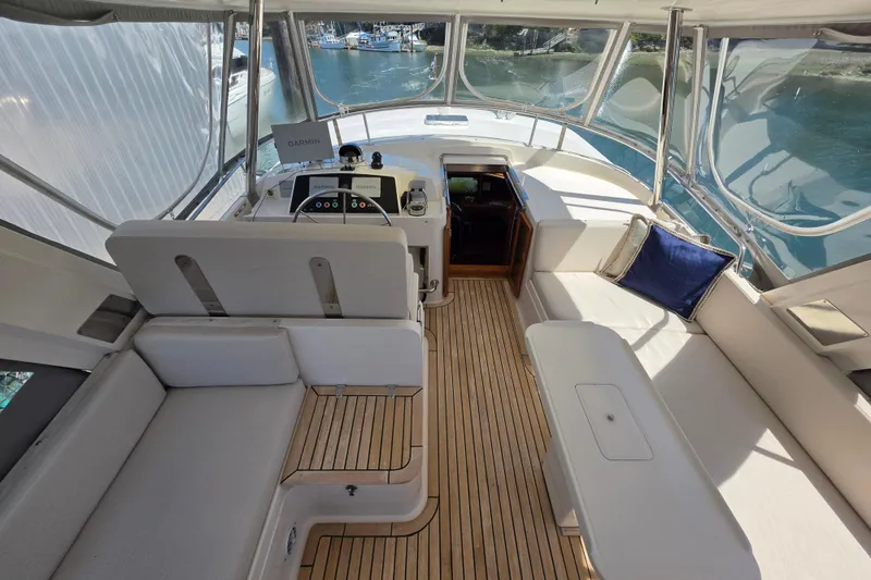Slide: The Image of Fleming 55 Pilothouse 1996 - 18