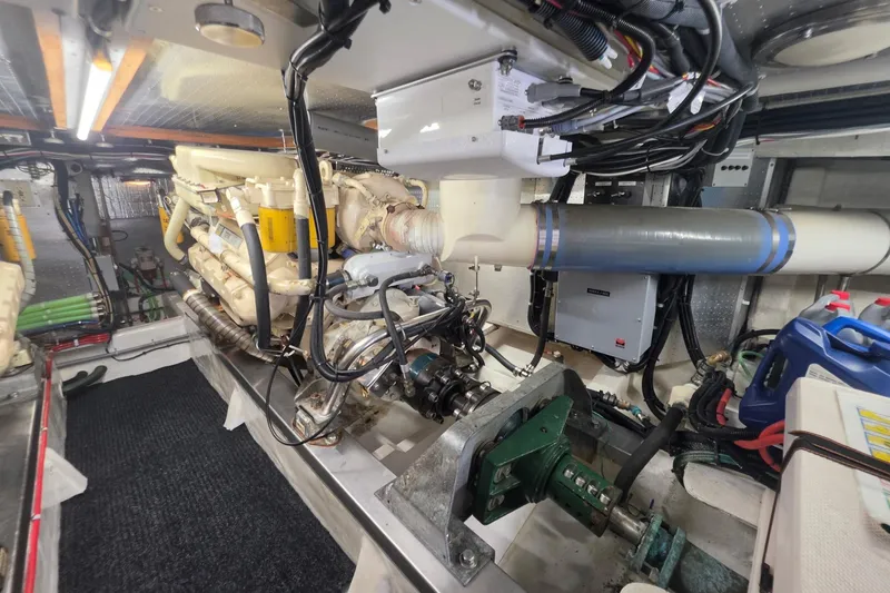 Slide: The Image of Fleming 55 Pilothouse 1996 - 30